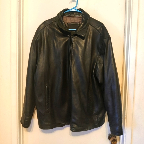 Andrew Marc Other - Andrew Marc Black Leather jacket. Sz XL